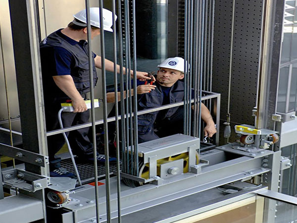 Dịch vụ bảo dưỡng thang máy tại Hà Nội uy tín, chất lượng